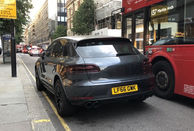 Porsche 95B Macan GTS