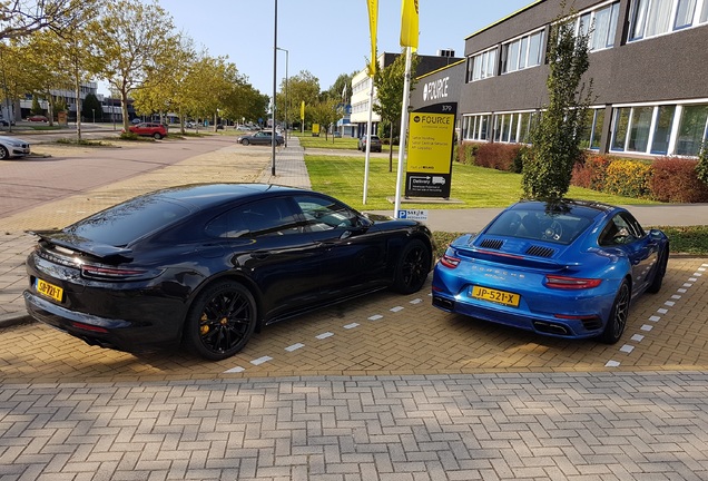 Porsche 971 Panamera Turbo S E-Hybrid