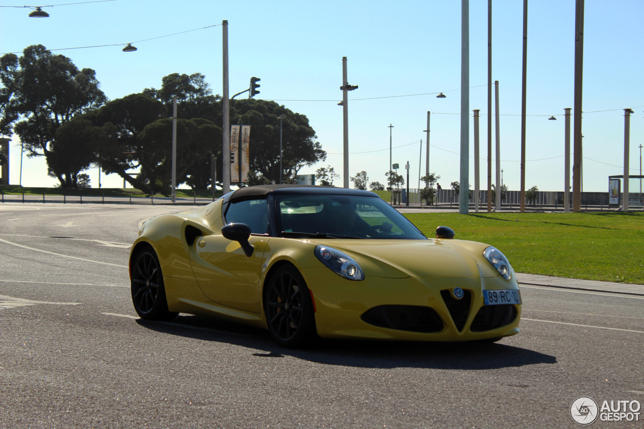 Alfa Romeo 4C Spider