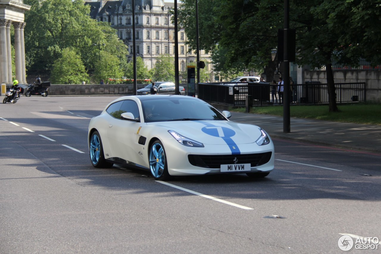 Ferrari GTC4Lusso