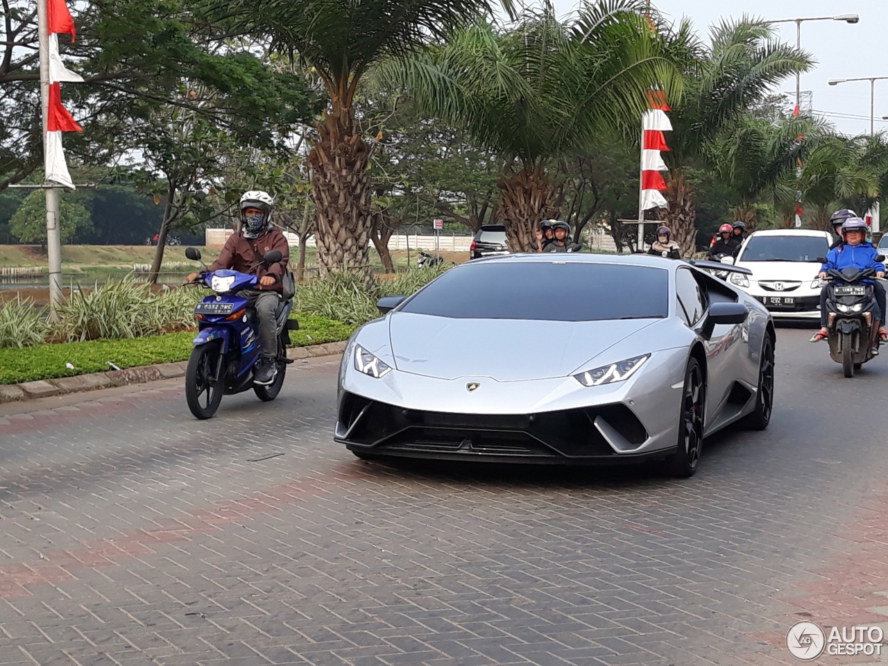 Lamborghini Huracán LP640-4 Performante