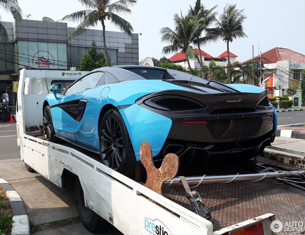 McLaren 570S Spider