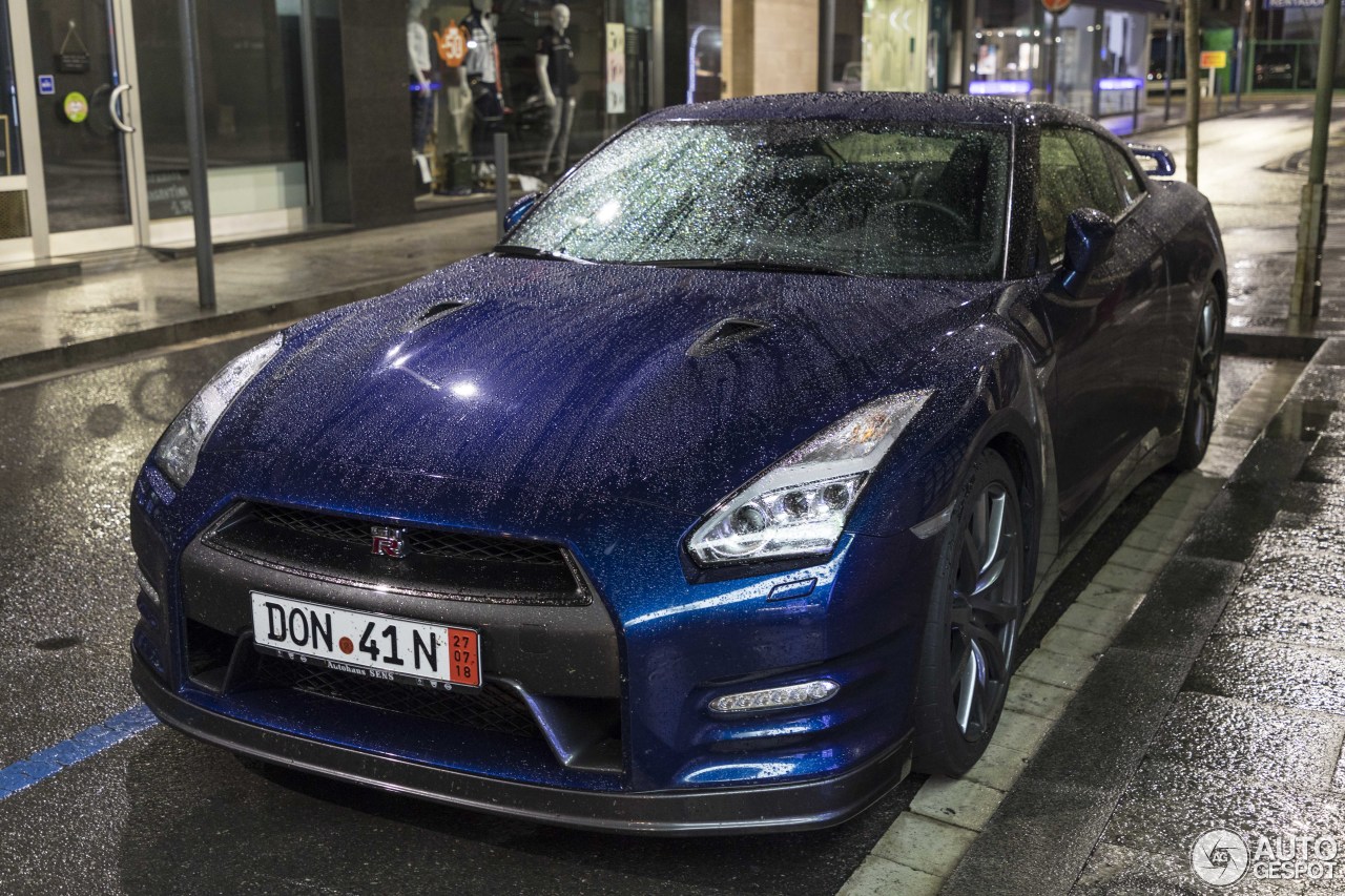 Nissan GT-R 2014