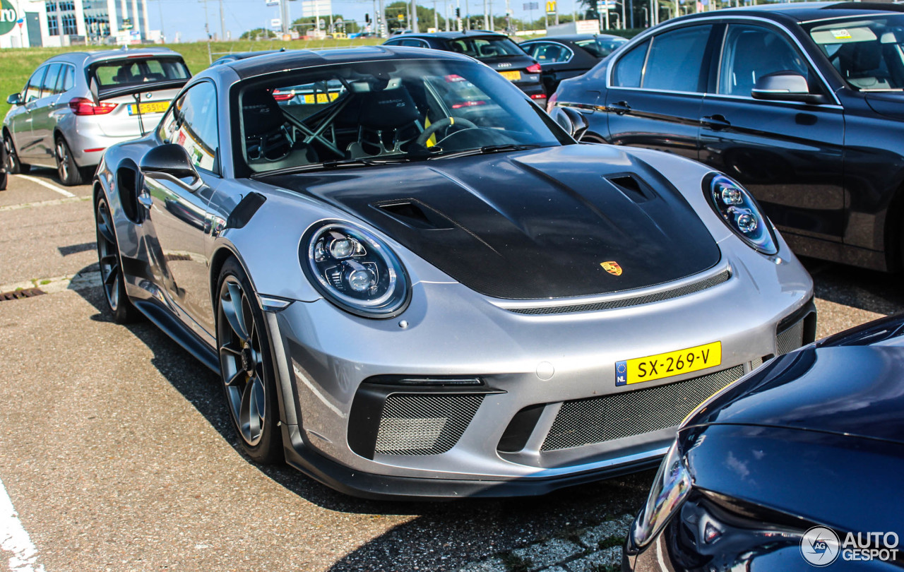 Porsche 991 GT3 RS MkII Weissach Package