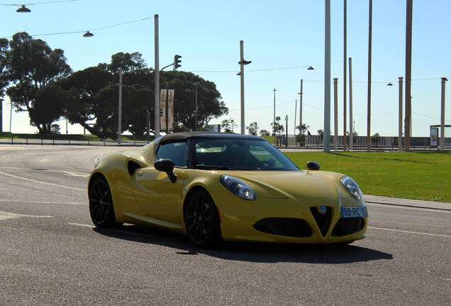 Alfa Romeo 4C Spider