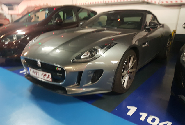 Jaguar F-TYPE S Convertible