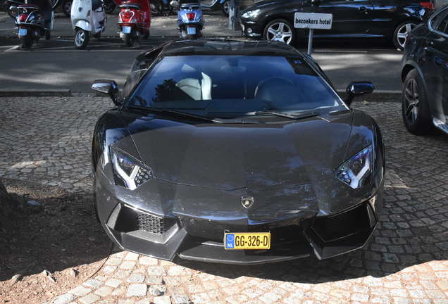 Lamborghini Aventador LP700-4 Roadster