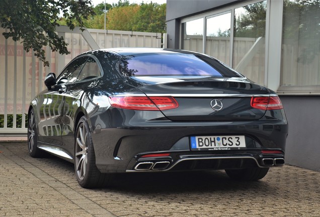 Mercedes-Benz S 63 AMG Coupé C217