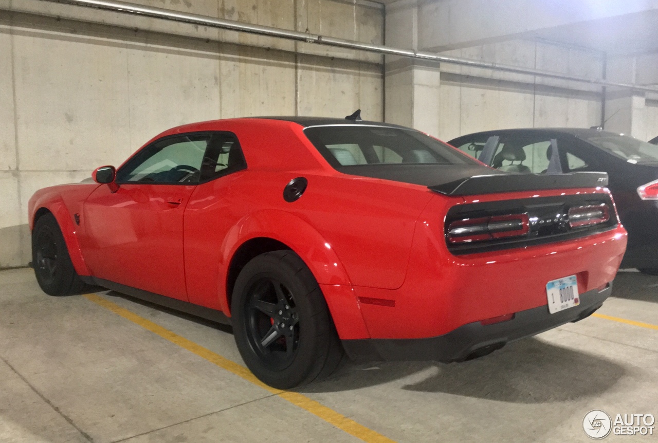 Dodge Challenger SRT Demon