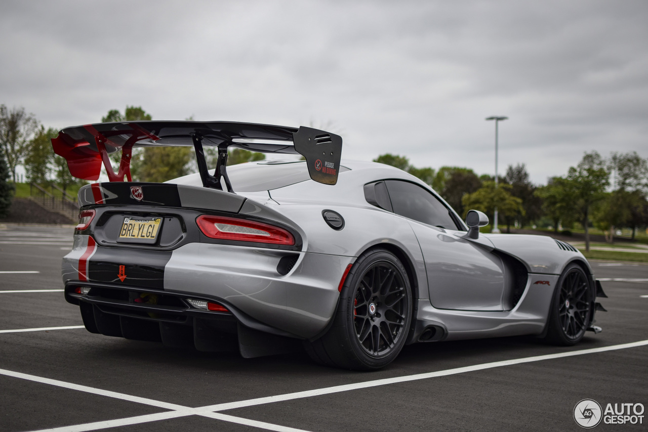 SRT 2016 Viper ACR Extreme