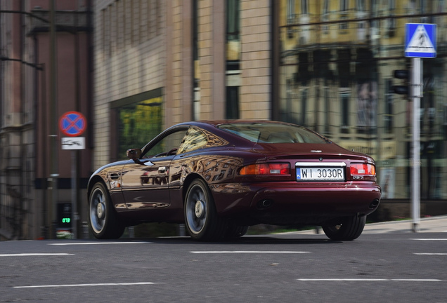 Aston Martin DB7