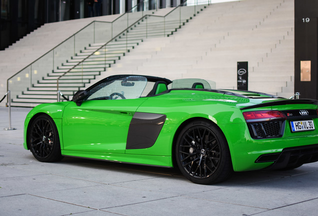 Audi R8 V10 Plus Spyder 2017