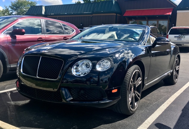 Bentley Continental GTC V8