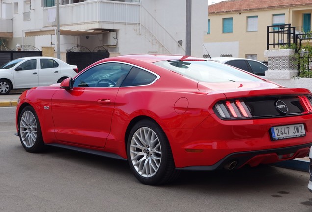 Ford Mustang GT 2015