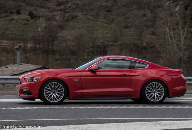 Ford Mustang GT 2015