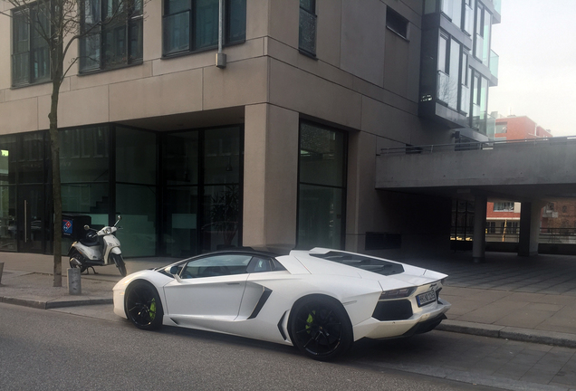 Lamborghini Aventador LP700-4