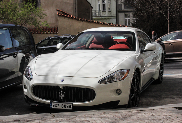 Maserati GranTurismo S MC Sport Line