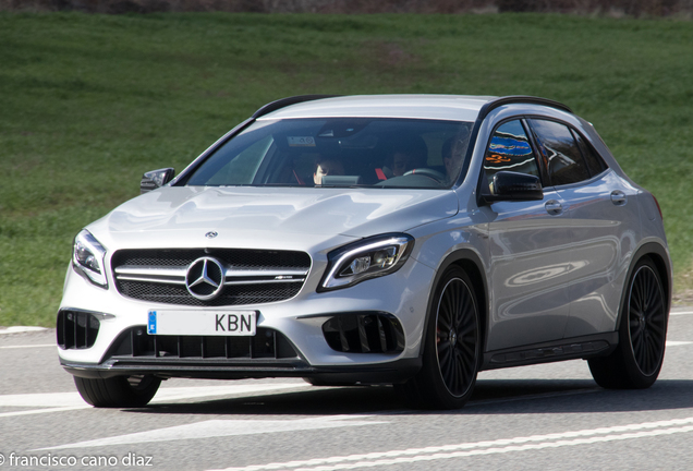 Mercedes-AMG GLA 45 X156 2017