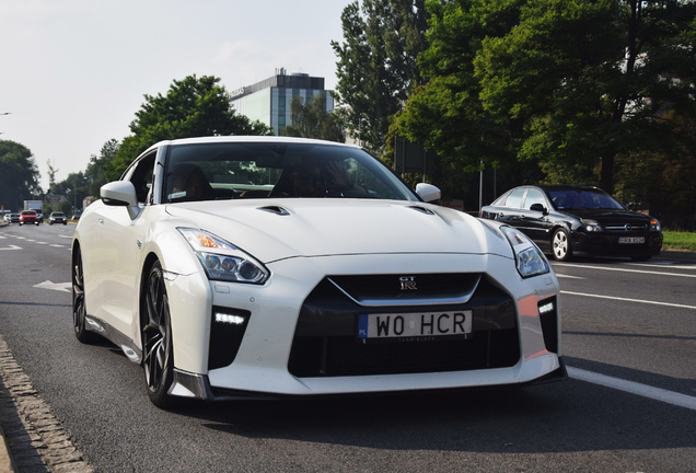 Nissan GT-R 2017