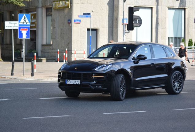 Porsche 95B Macan Turbo