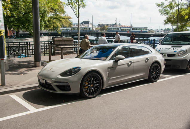 Porsche 971 Panamera Turbo S E-Hybrid Sport Turismo