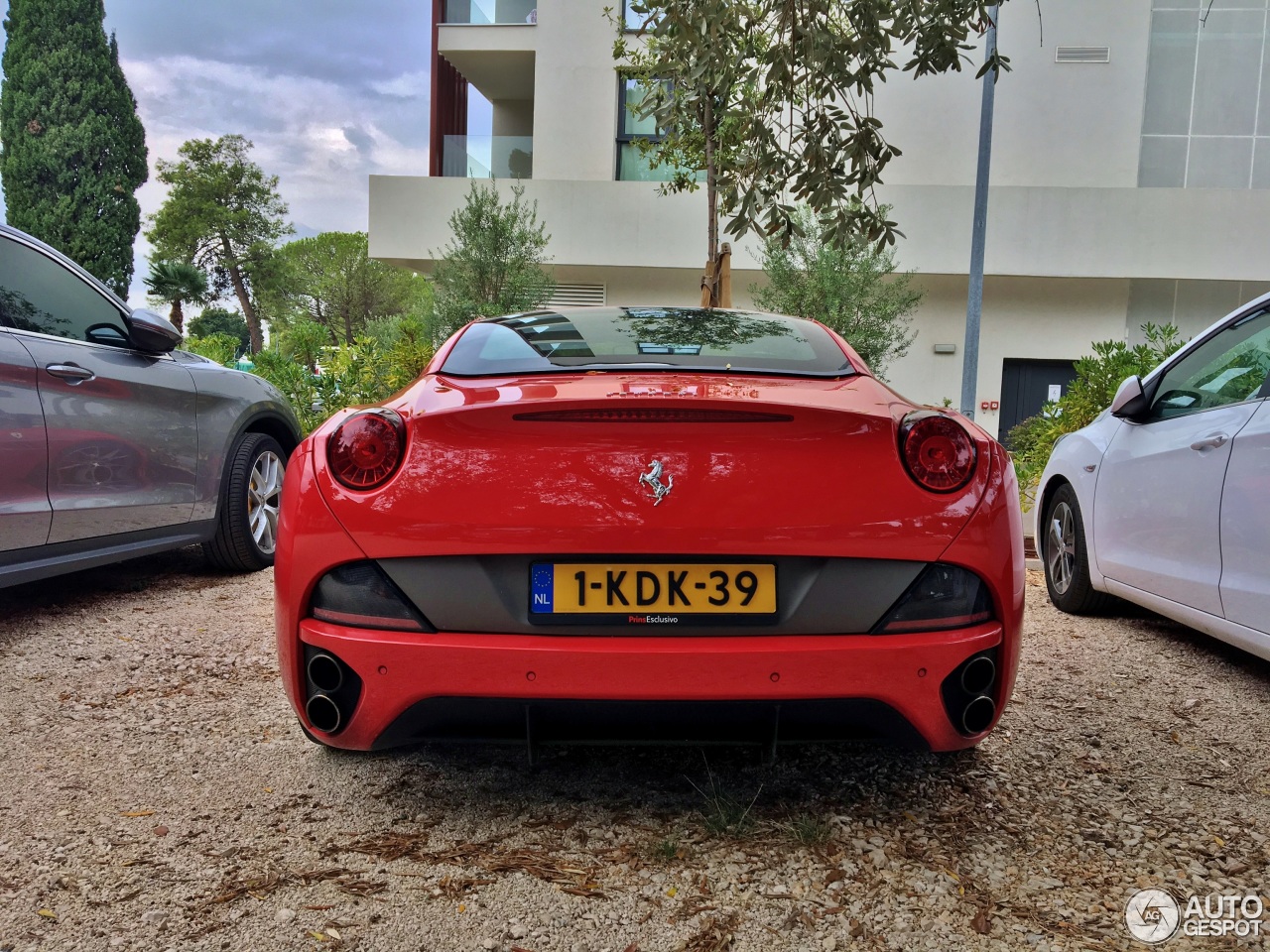 Ferrari California