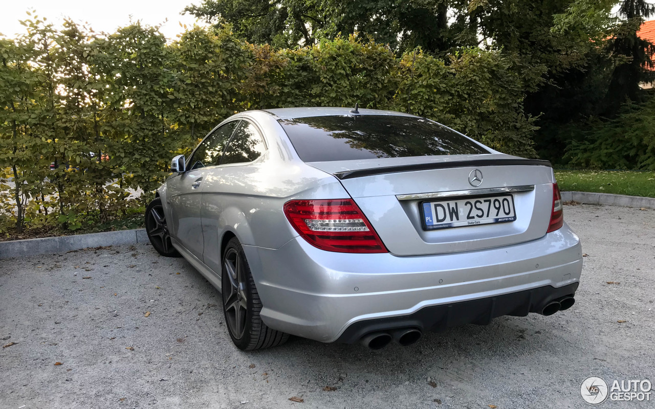 Mercedes-Benz C 63 AMG Coupé