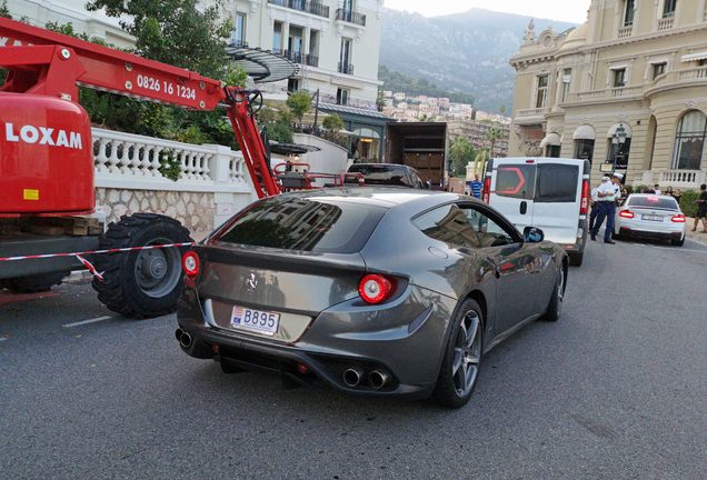 Ferrari FF