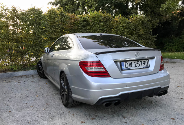 Mercedes-Benz C 63 AMG Coupé