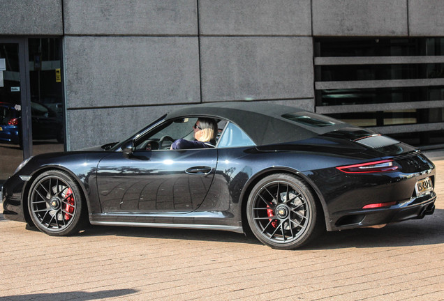 Porsche 991 Carrera GTS Cabriolet MkII