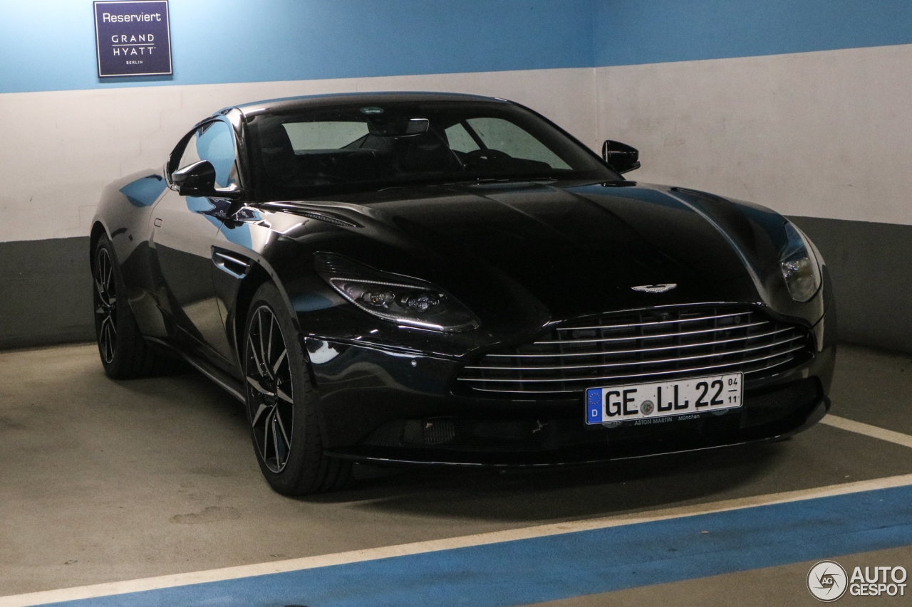 Aston Martin DB11 V8