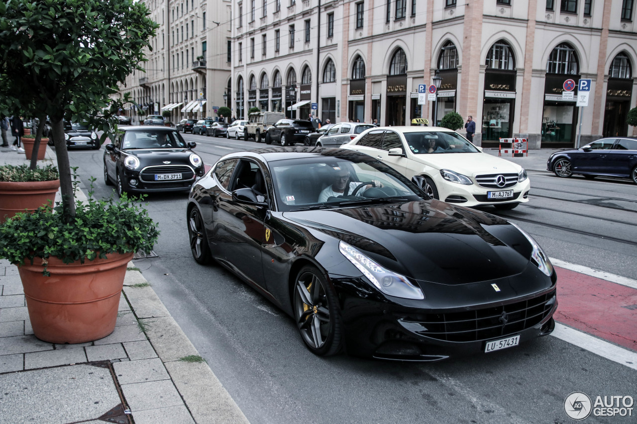 Ferrari FF