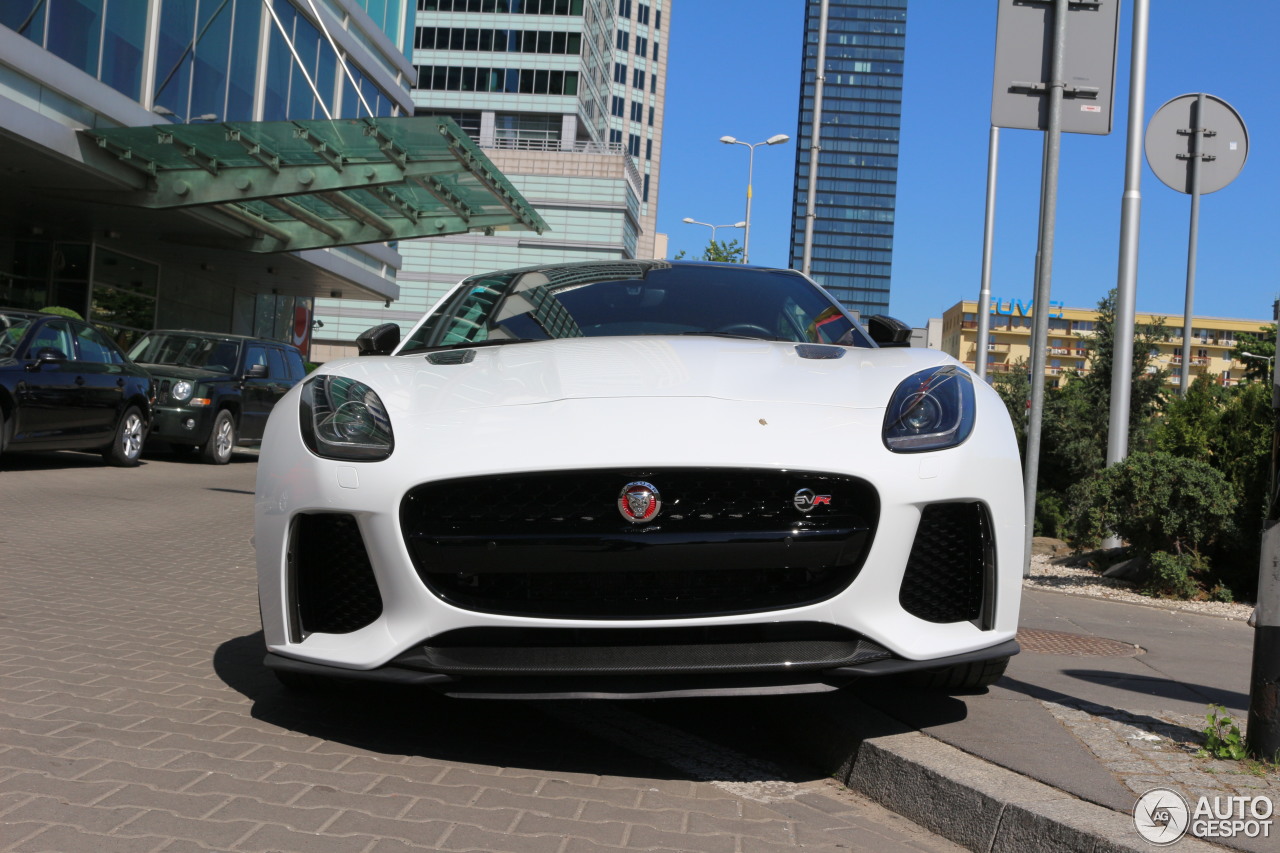 Jaguar F-TYPE SVR Coupé