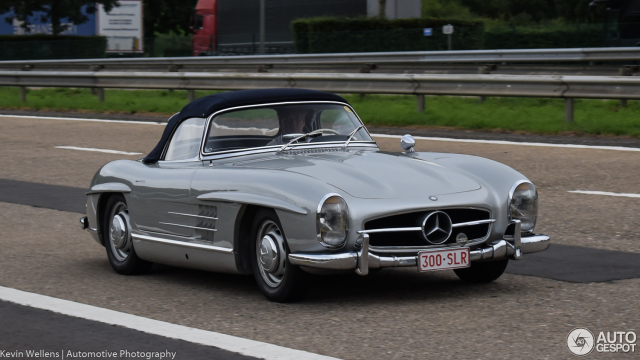 Mercedes-Benz 300SL Roadster