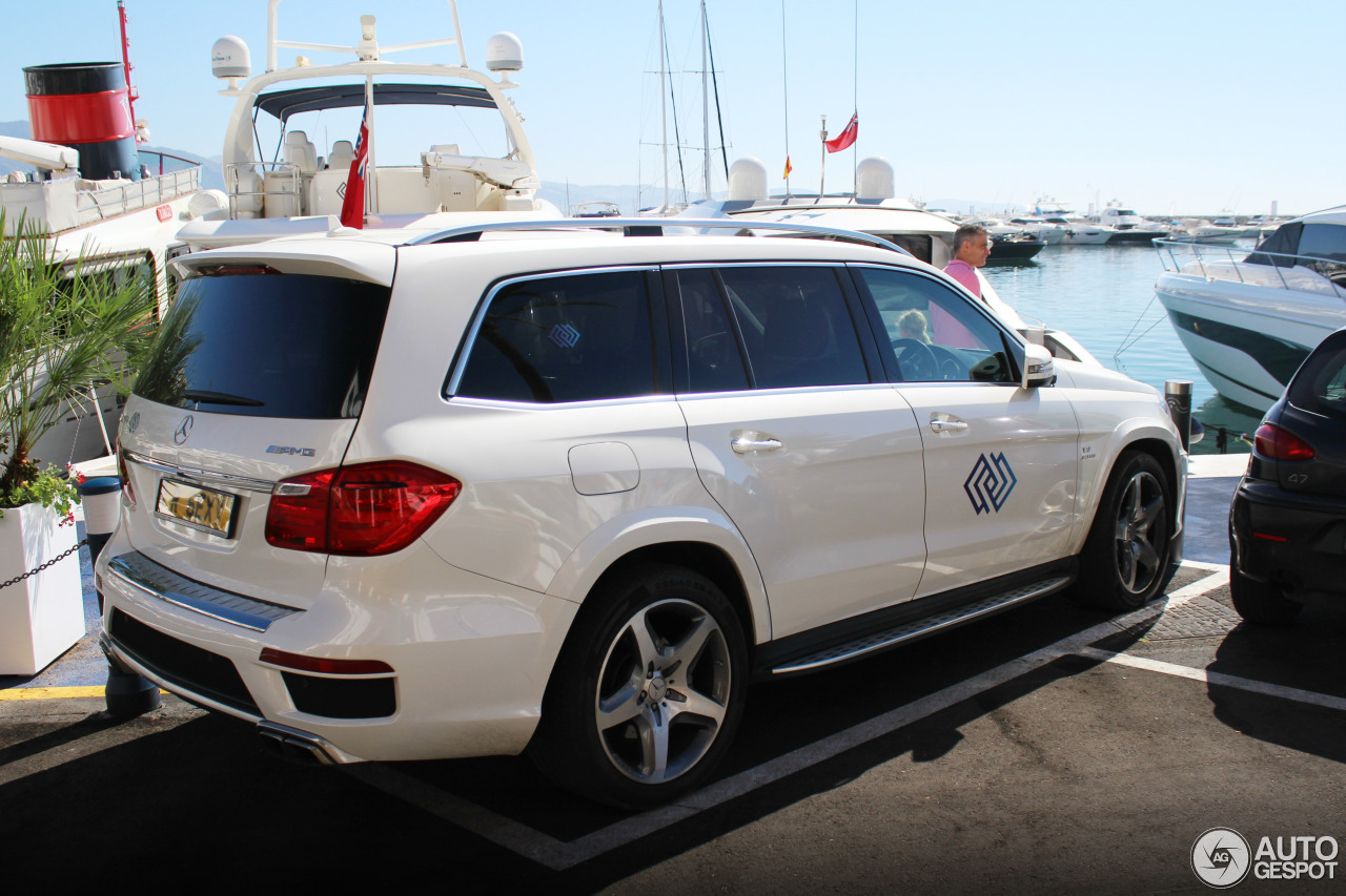 Mercedes-Benz GL 63 AMG X166