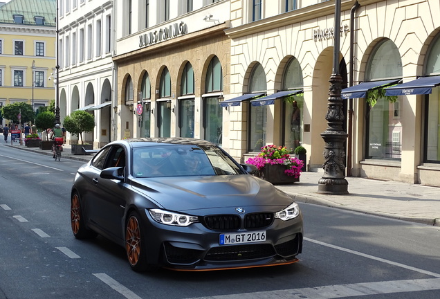 BMW M4 GTS