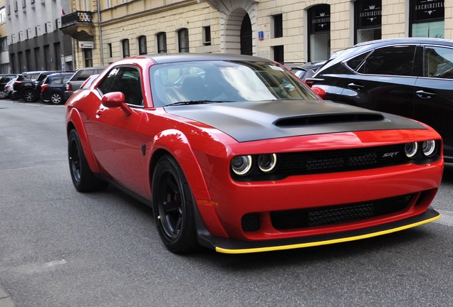 Dodge Challenger SRT Demon