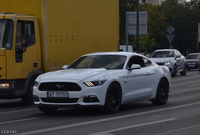 Ford Mustang GT 2015