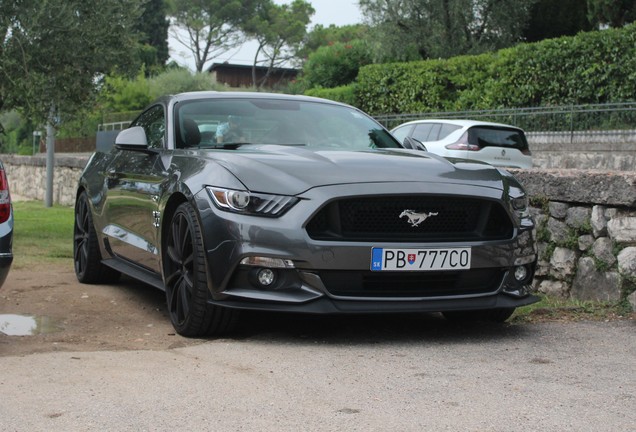 Ford Mustang GT 2015