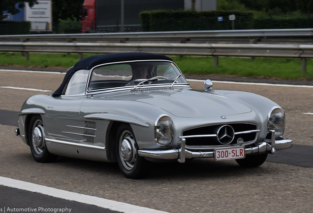 Mercedes-Benz 300SL Roadster