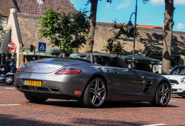 Mercedes-Benz SLS AMG Roadster