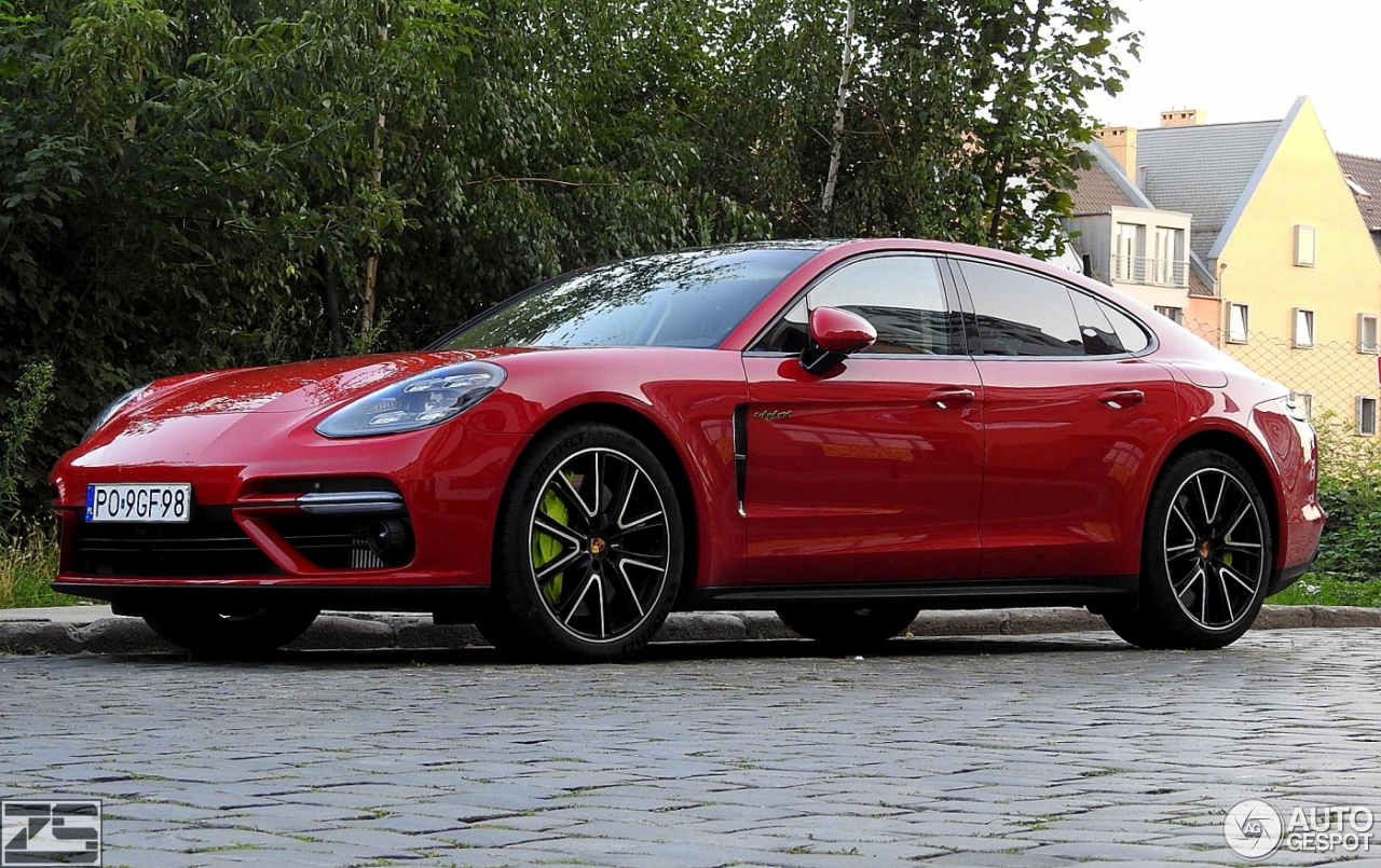 Porsche 971 Panamera Turbo S E-Hybrid