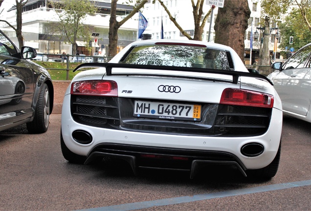Audi R8 V10