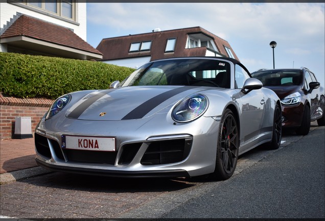 Porsche 991 Carrera 4 GTS Cabriolet MkII