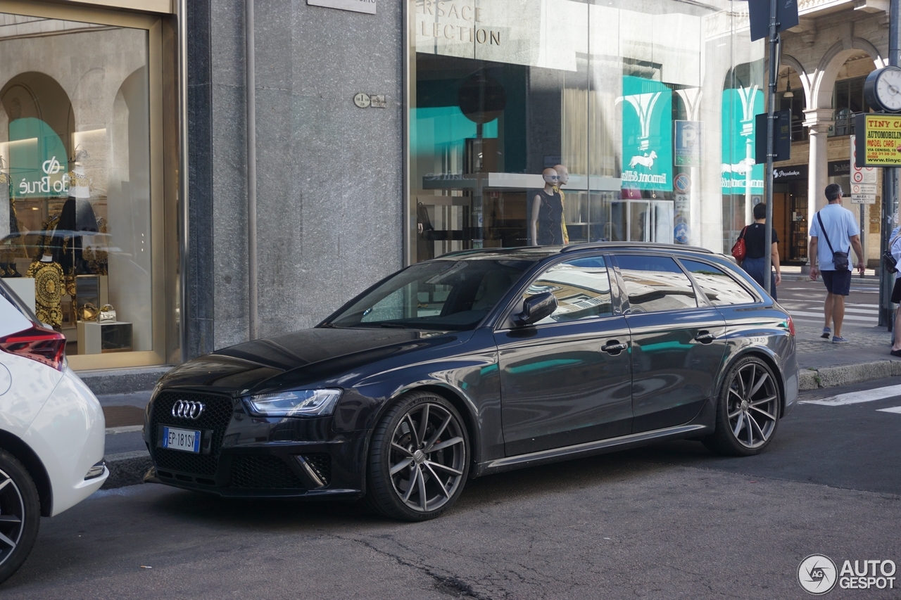 Audi RS4 Avant B8