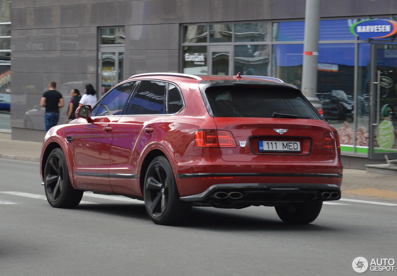 Bentley Bentayga Black Edition