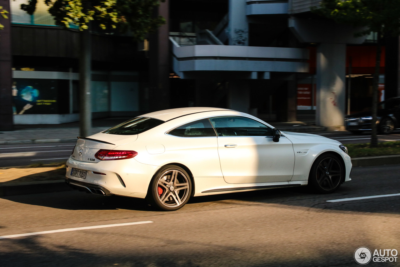 Mercedes-AMG C 63 S Coupé C205