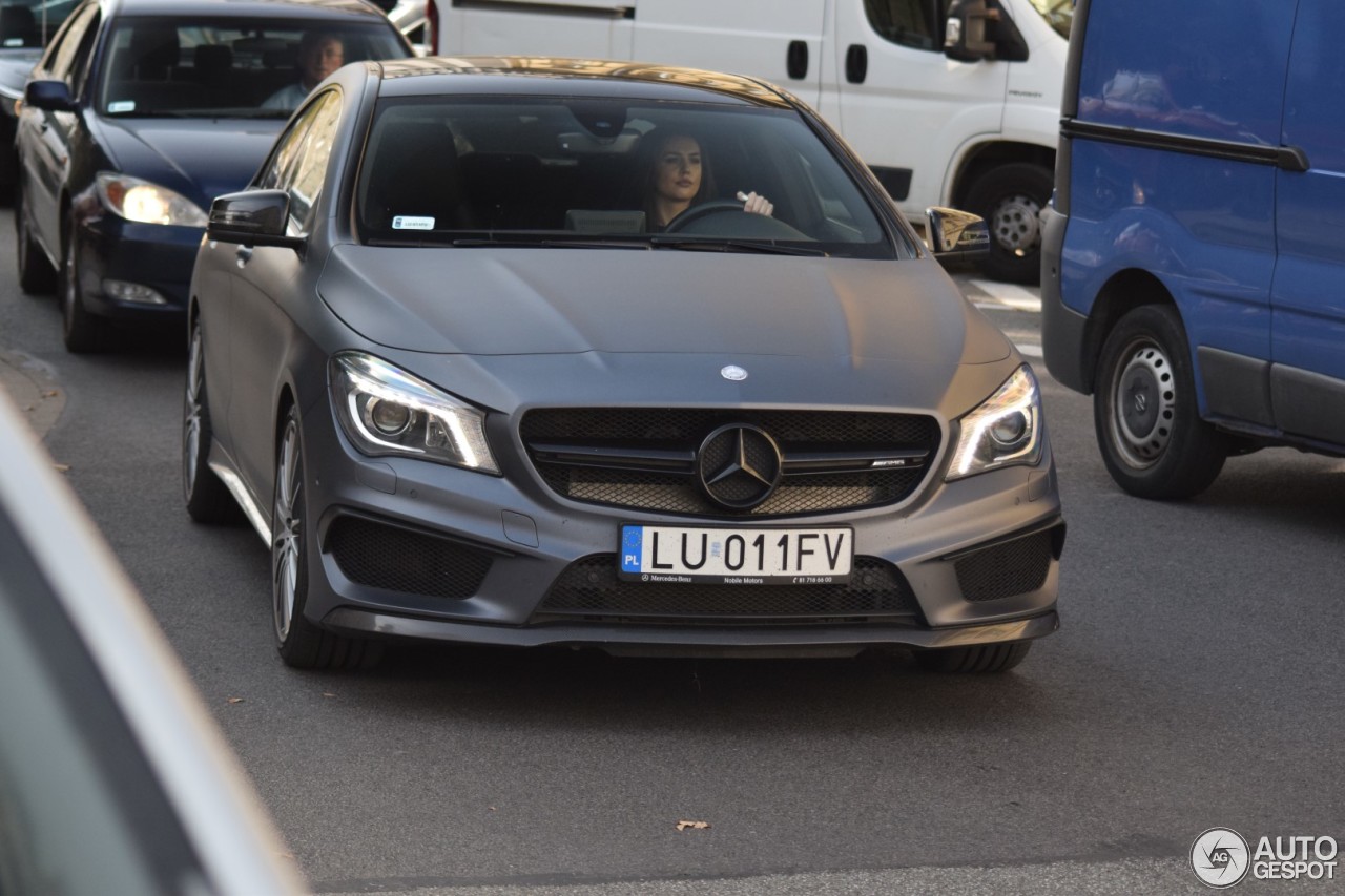 Mercedes-Benz CLA 45 AMG C117