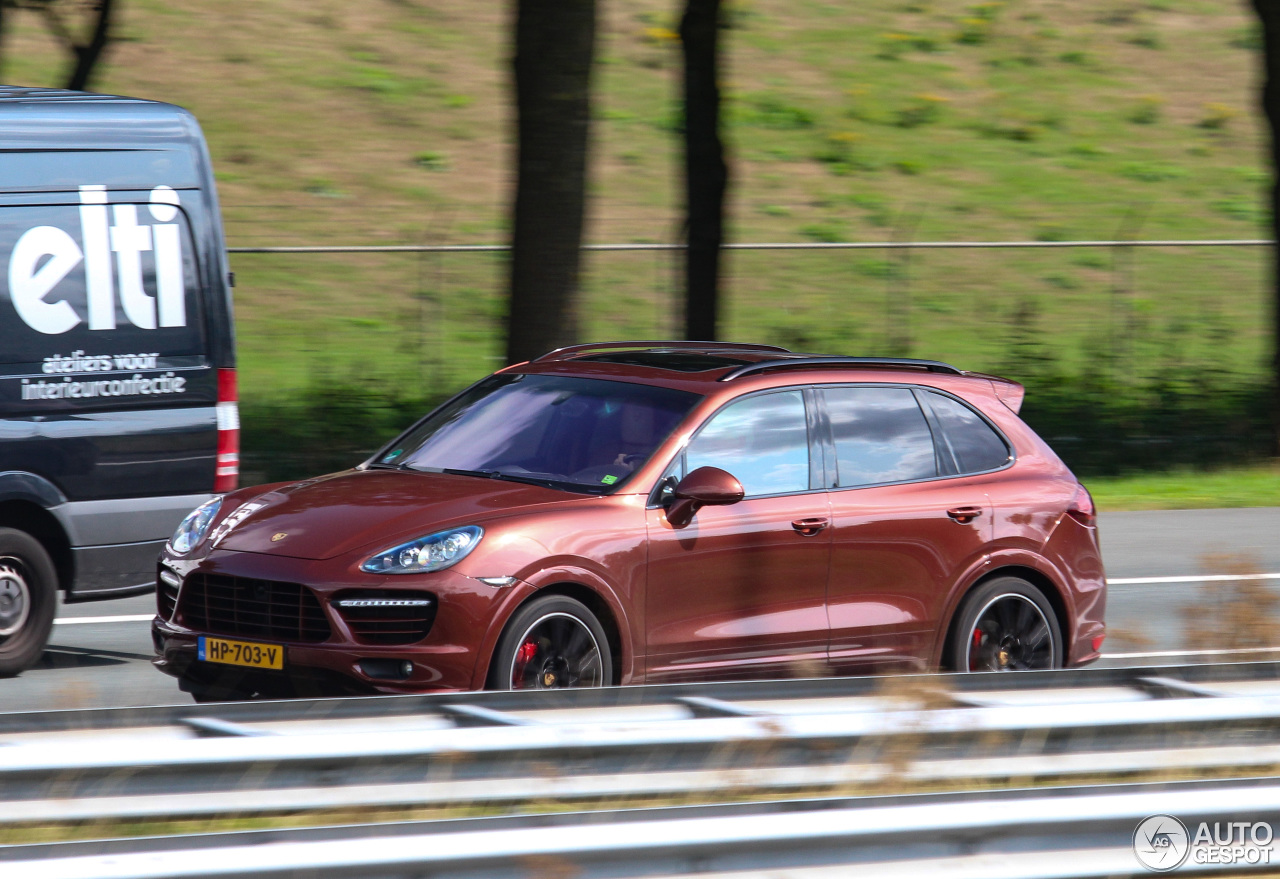 Porsche 958 Cayenne GTS