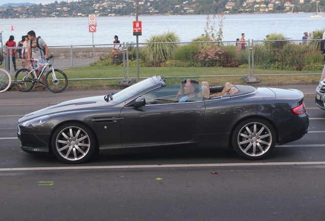 Aston Martin DB9 Volante